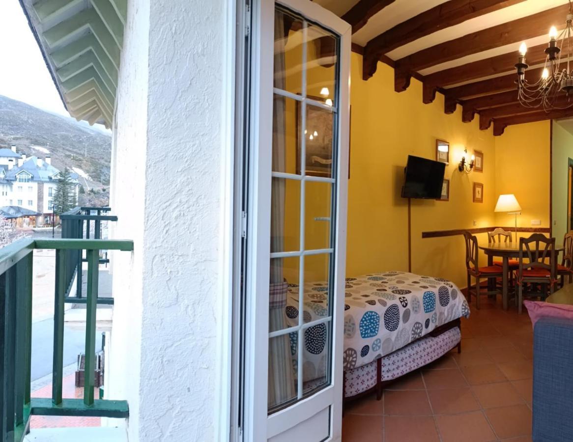 Loft Plaza Andalucia Erb Alojamientos เซียร์ราเนบาดา ภายนอก รูปภาพ