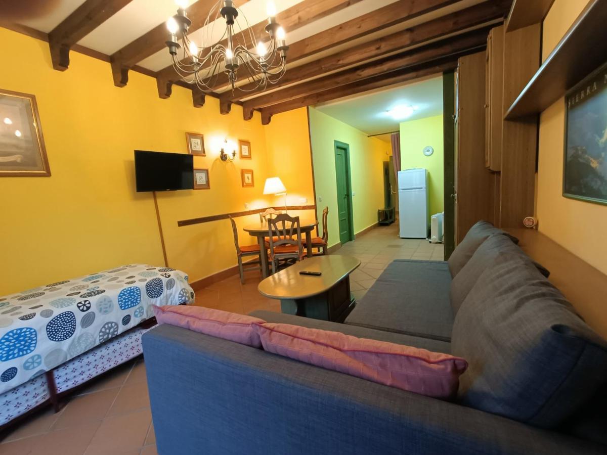 Loft Plaza Andalucia Erb Alojamientos เซียร์ราเนบาดา ภายนอก รูปภาพ