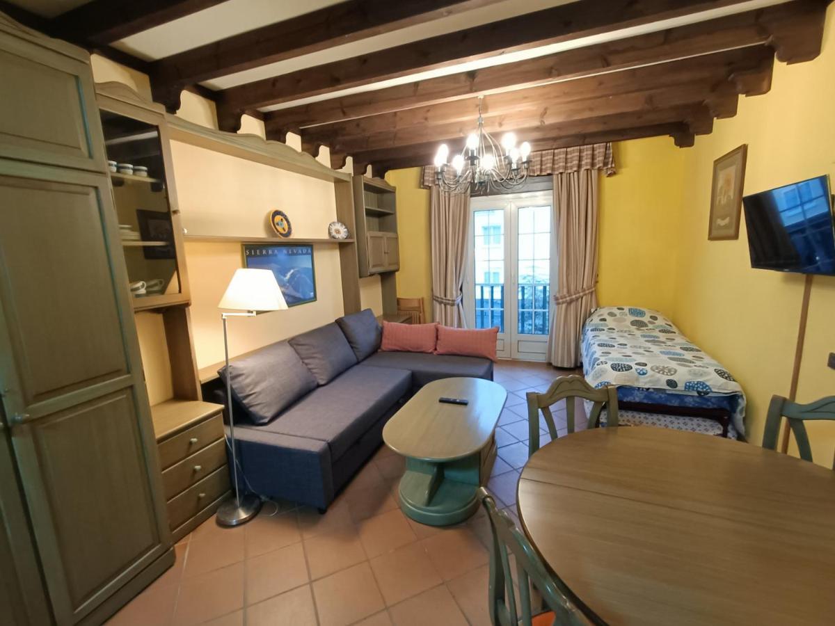 Loft Plaza Andalucia Erb Alojamientos เซียร์ราเนบาดา ภายนอก รูปภาพ